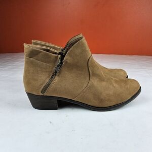 Sun Stone Women Block Heel Ankle High Bootie Taupe Brown 11 New (Lot 118…